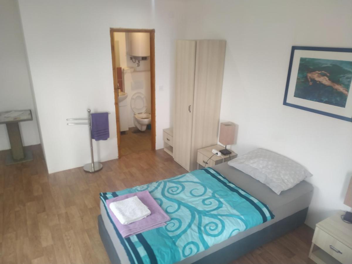 Motel Stone Gardens Doli Ngoại thất bức ảnh