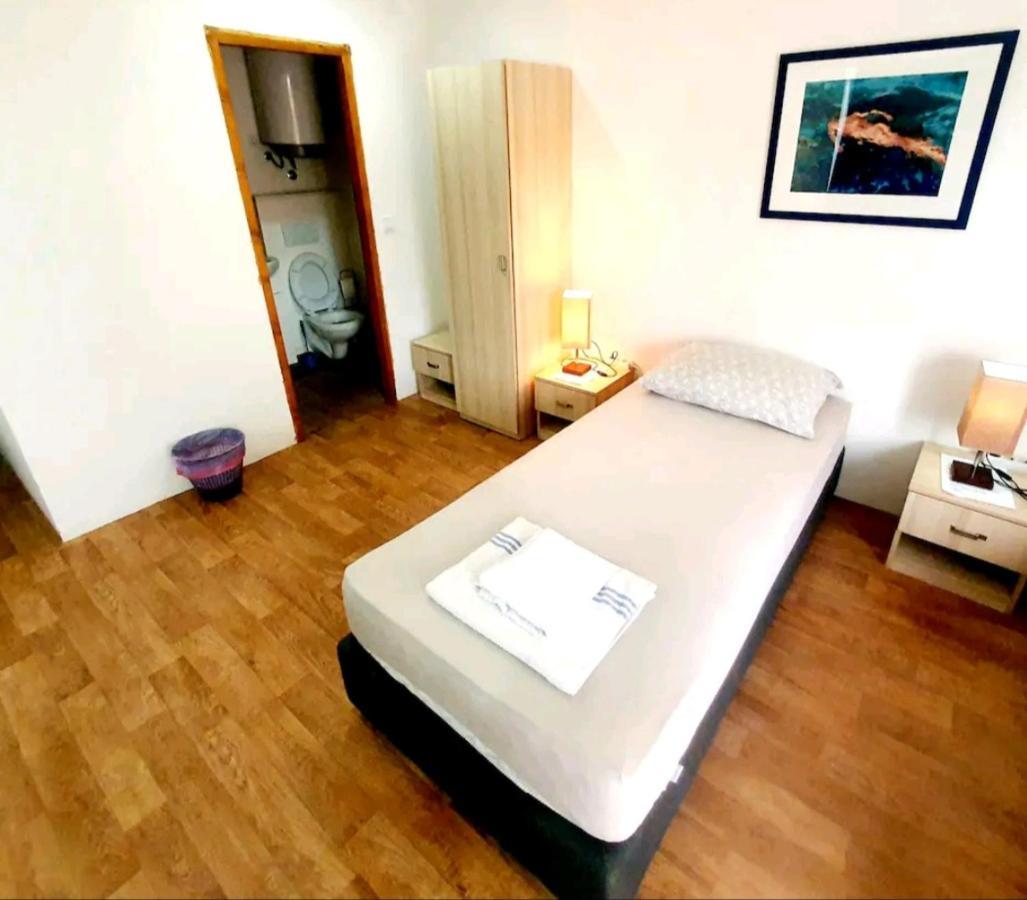 Motel Stone Gardens Doli Ngoại thất bức ảnh